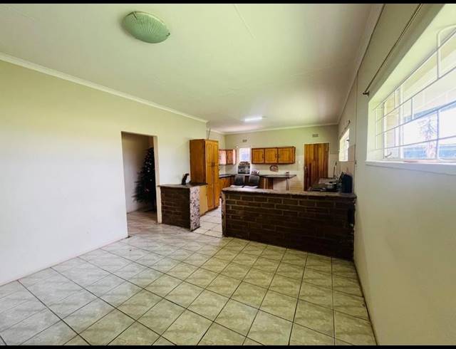 FARM FOR SALE IN HOUTKOP
